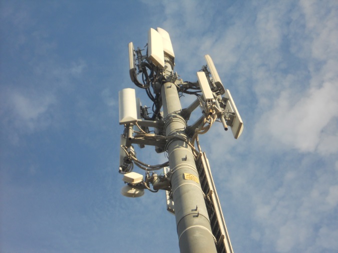 Mobile phone mast