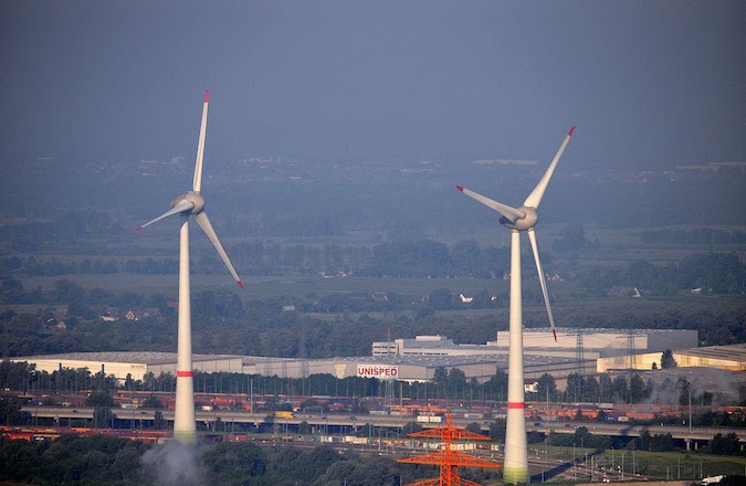 wind turbines near hamburg airport