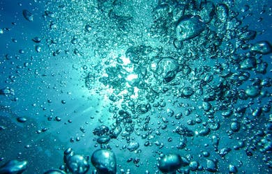 bubbles under water
