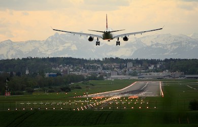 plane landing